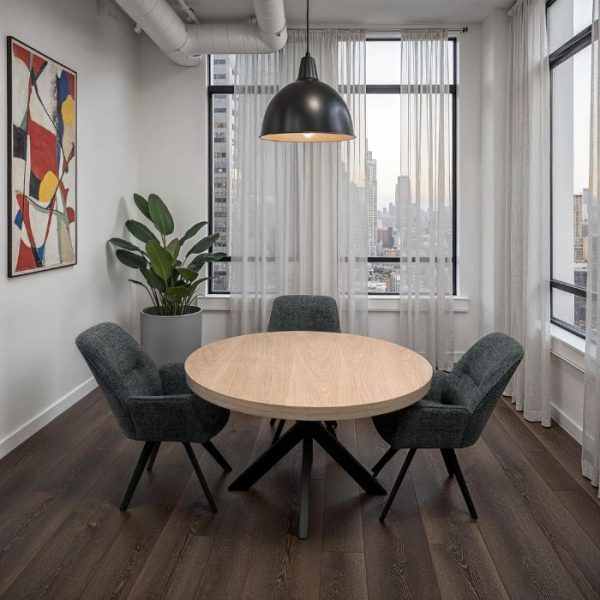 Manor Round Oak Table