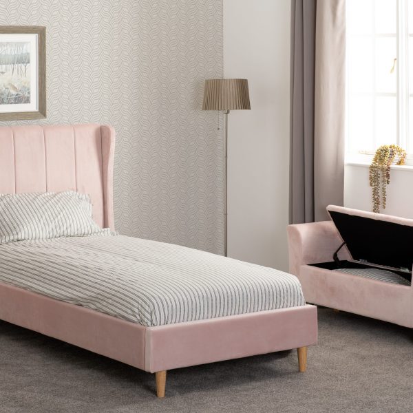 Amelia Bedframe